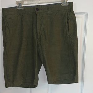Men’s linen shorts